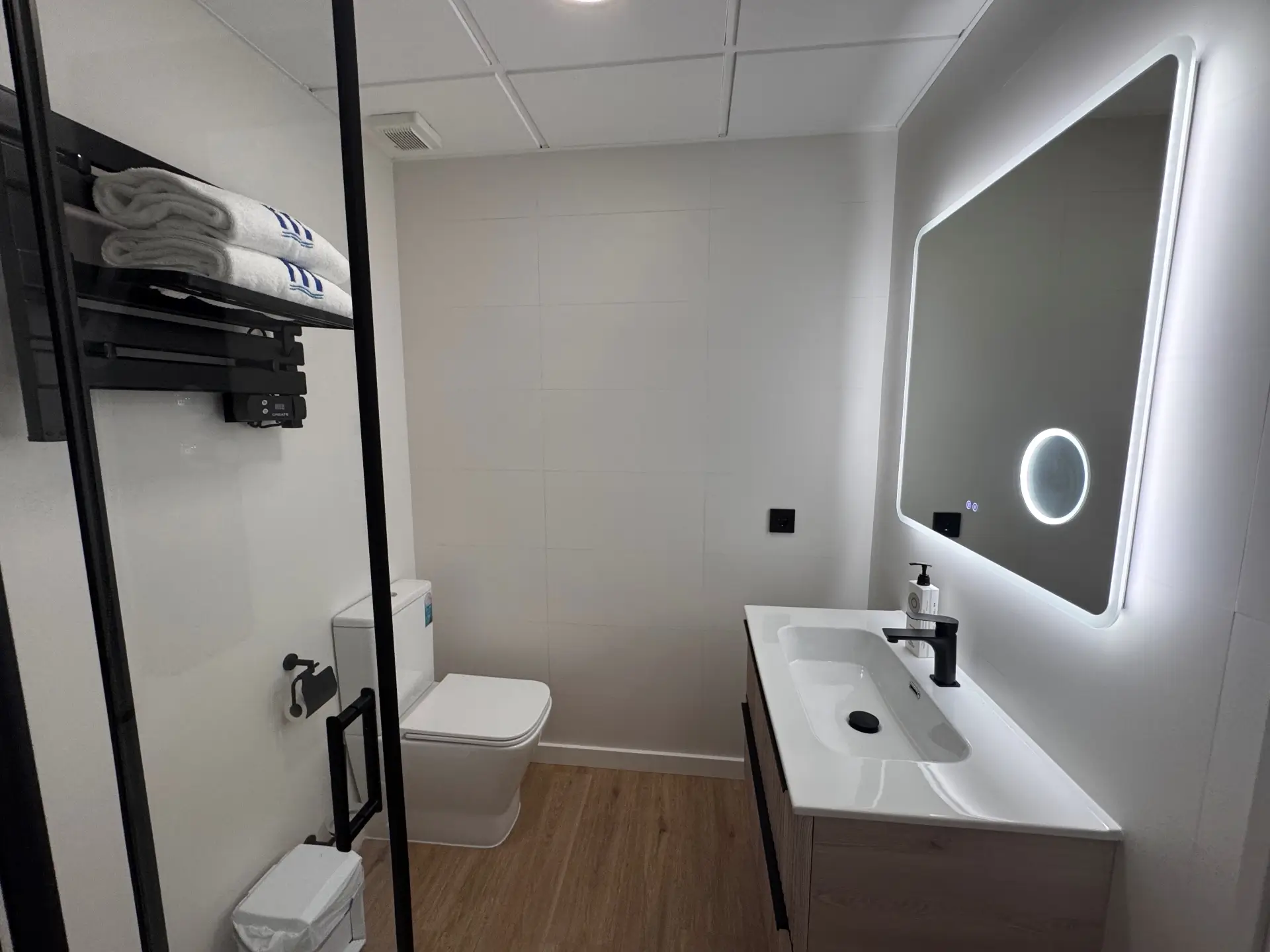 Baño privado de la suite familiar superior